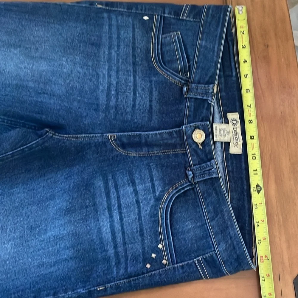 Democracy liberty skinny